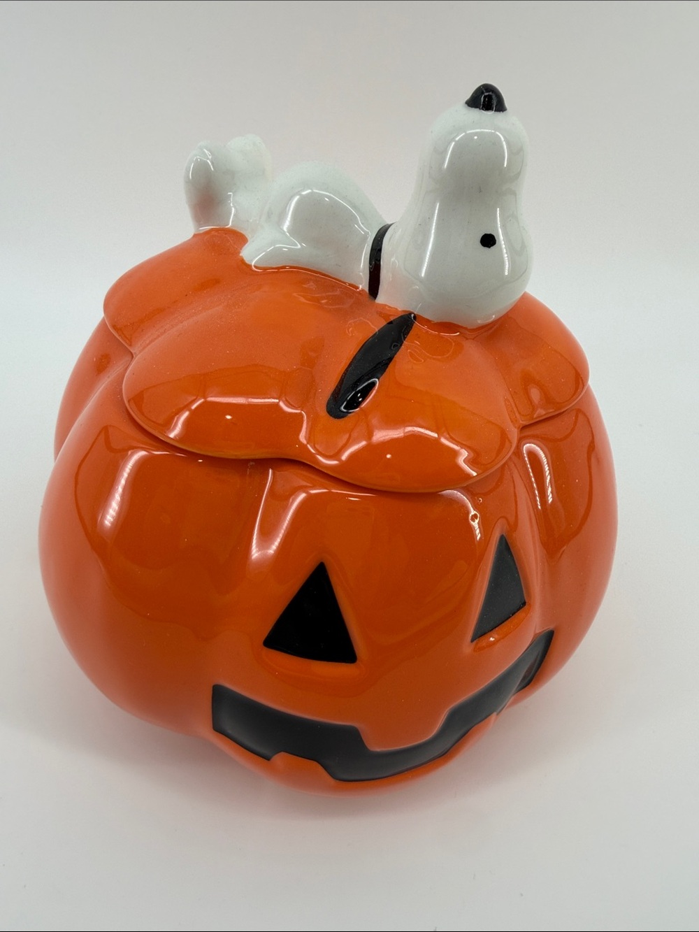 Rae Dunn Orange Pumpkin Candy Jar with Snoopy Lid